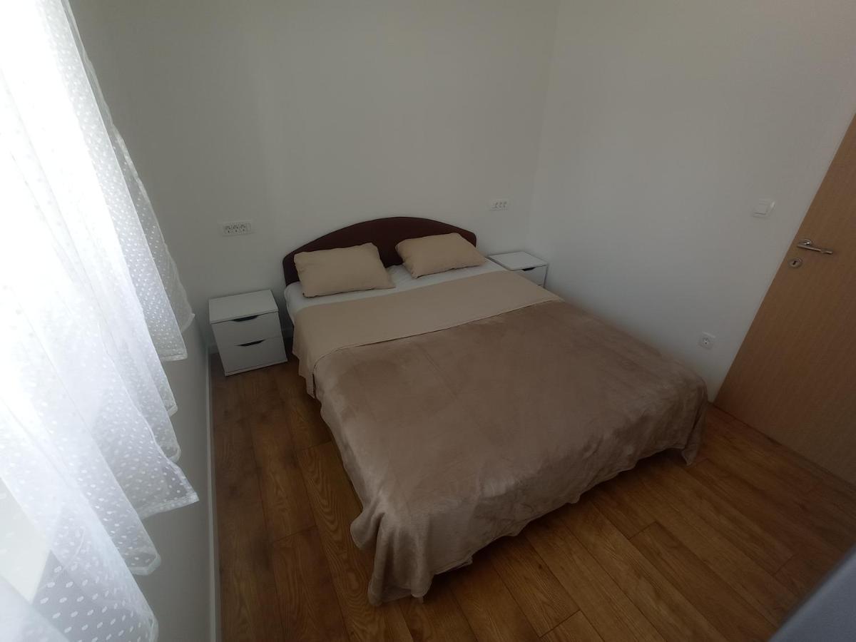 Apartment Punda Kaštela Buitenkant foto